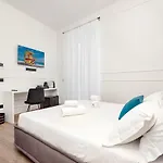 Nelli - Via Biassa Guest house