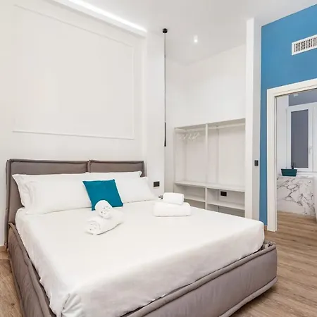 Nelli - Via Biassa Penzion 4*